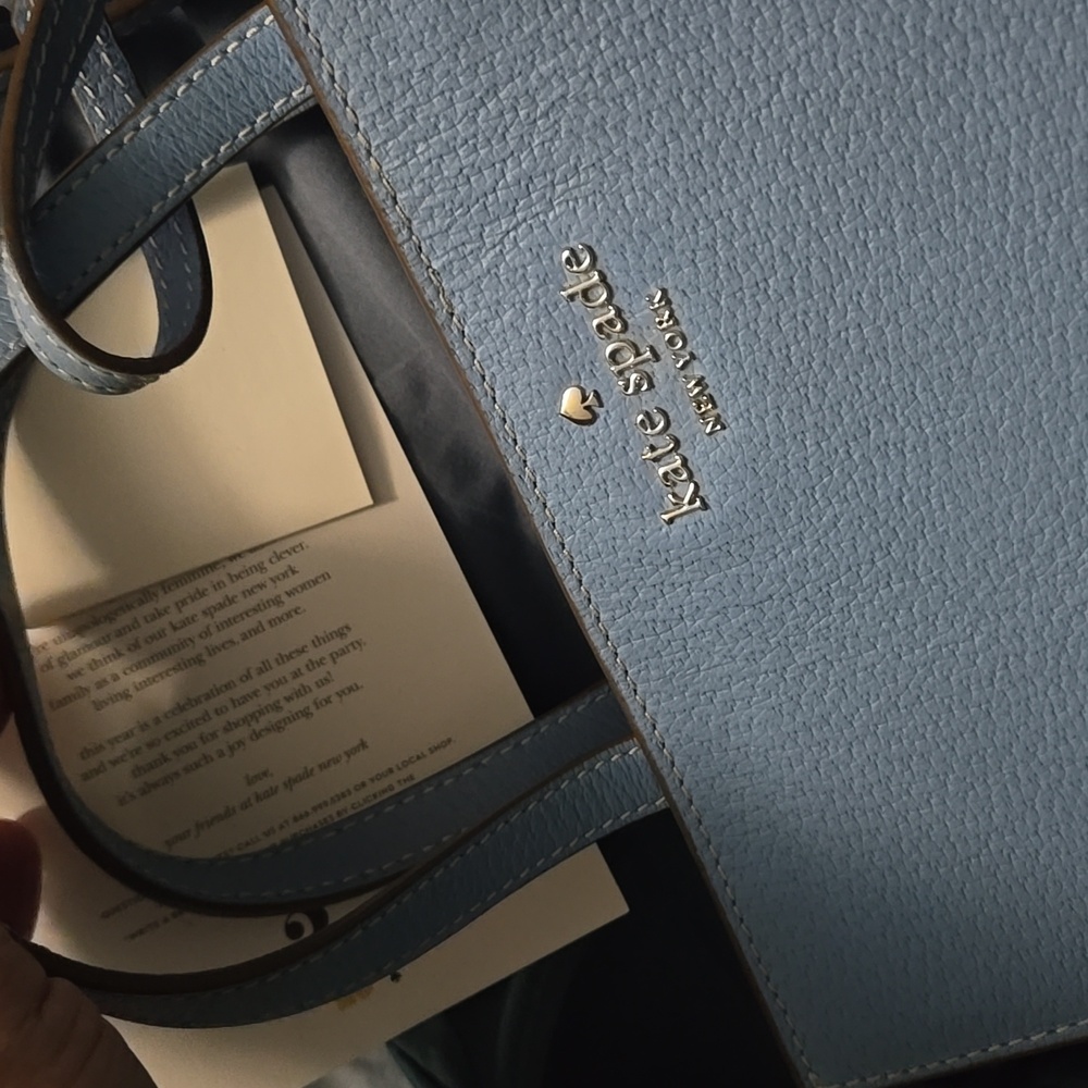 Kate Spade Thompson Street Sam - Picture 6 of 9